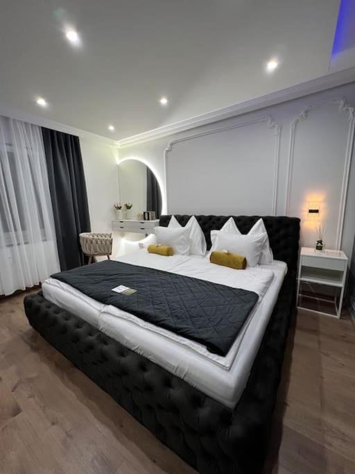 Traum Wohnung Mit Kingsize-Bett Graz Exterior photo