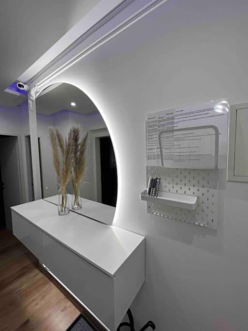 Traum Wohnung Mit Kingsize-Bett Graz Exterior photo