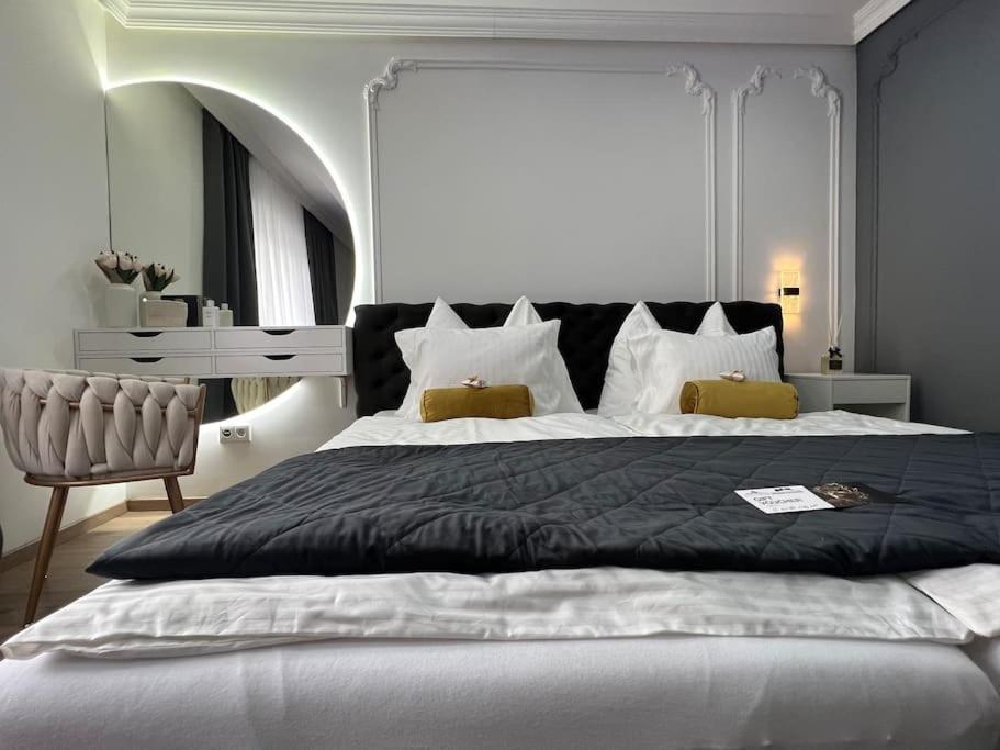 Traum Wohnung Mit Kingsize-Bett Graz Exterior photo